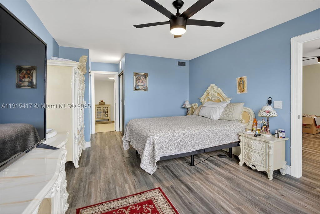 Real estate property located at 2521 104th Ave #203, Broward, Sunrise Lakes 211 Condo, Sunrise, FL