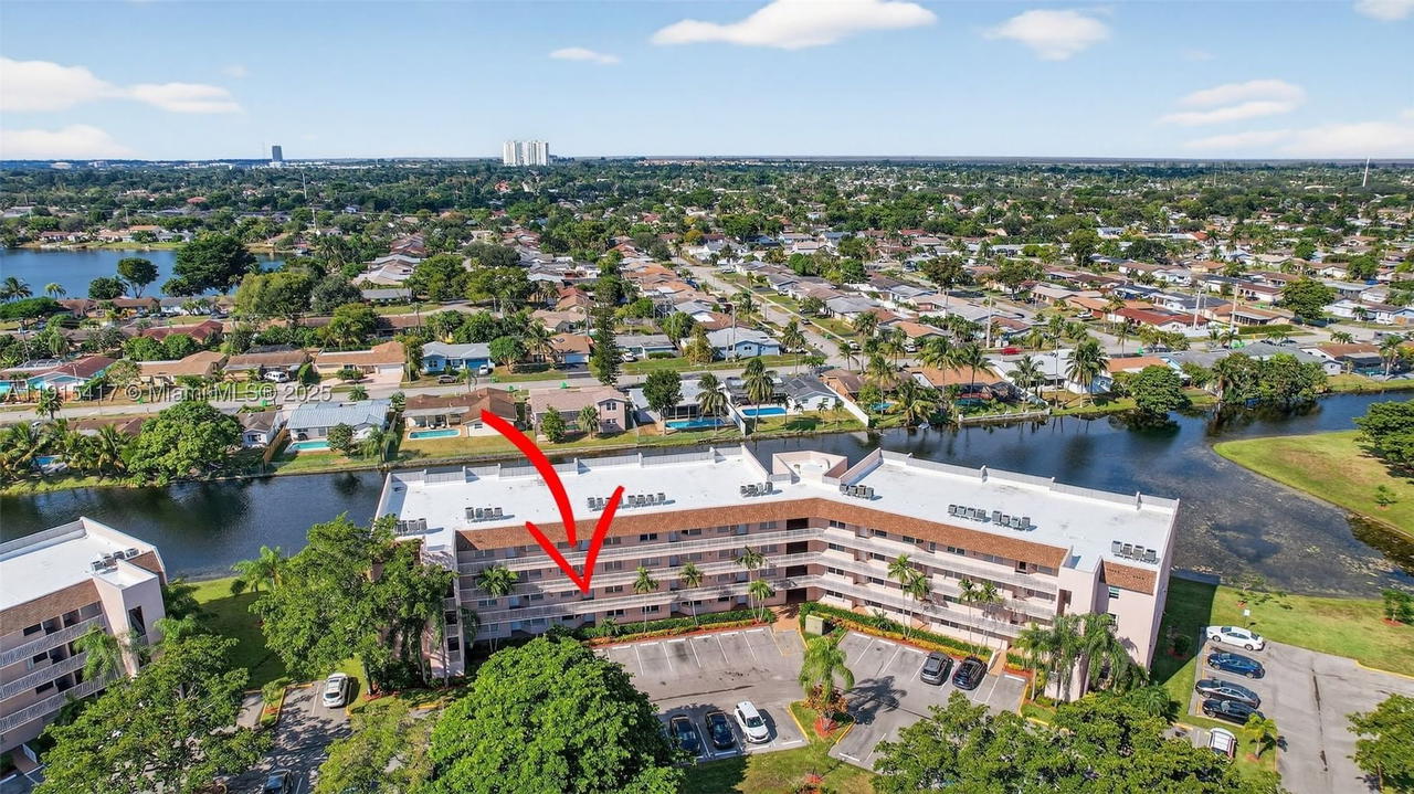 Real estate property located at 2521 104th Ave #203, Broward, Sunrise Lakes 211 Condo, Sunrise, FL