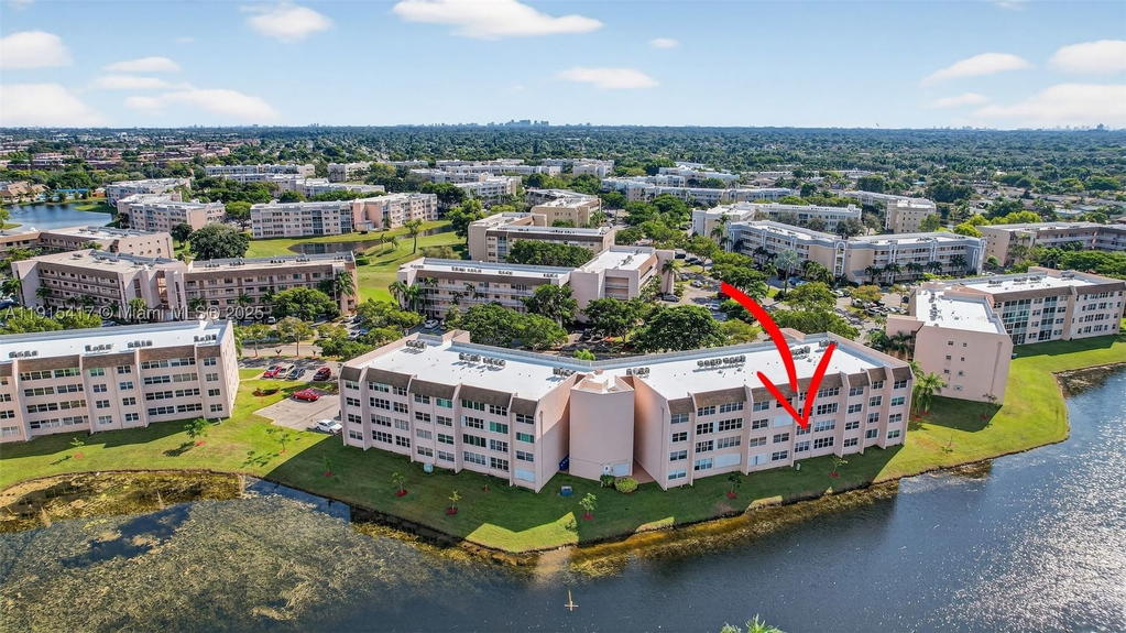Real estate property located at 2521 104th Ave #203, Broward, Sunrise Lakes 211 Condo, Sunrise, FL