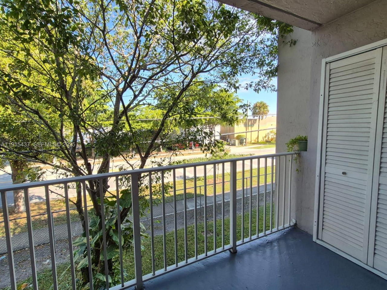 Real estate property located at 2660 76th St #207, Miami-dade, Terrazas Del Sol Condo, Hialeah, FL
