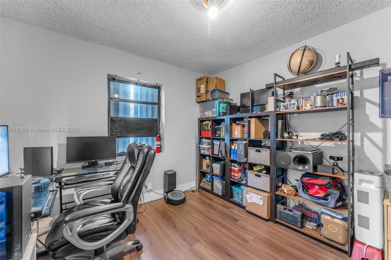 Real estate property located at 11260 60th Ter, Miami-dade, Westwood Lake 9th Addn, Miami, FL