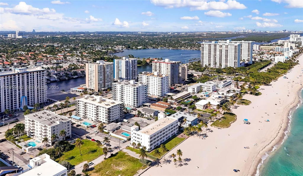 Real estate property located at 1801 Ocean Drive #207, Broward, Hyde Park Towers Condo, Hollywood, FL