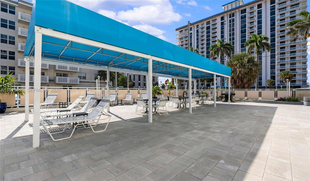 Real estate property located at 1801 Ocean Drive #207, Broward, Hyde Park Towers Condo, Hollywood, FL