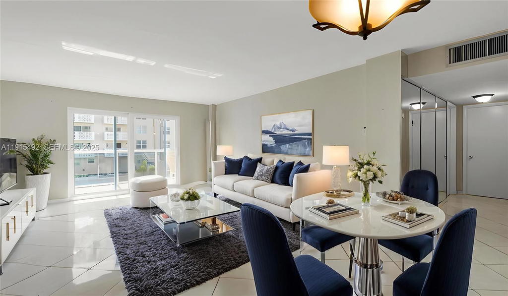 Real estate property located at 1801 Ocean Drive #207, Broward, Hyde Park Towers Condo, Hollywood, FL