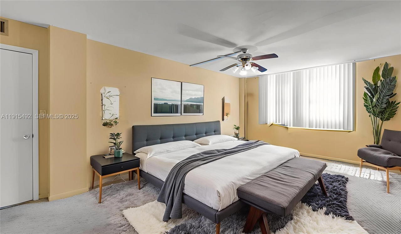 Real estate property located at 1801 Ocean Drive #207, Broward, Hyde Park Towers Condo, Hollywood, FL