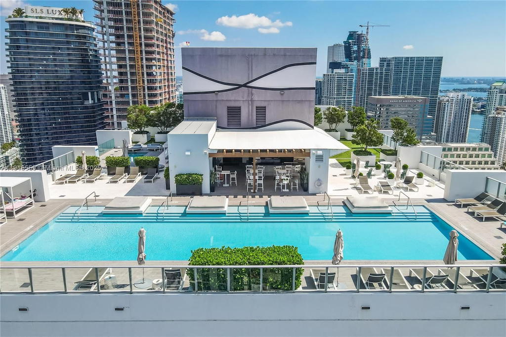 Real estate property located at 1010 Brickell Ave #3002, Miami-dade, 1010 Brickell Condo, Miami, FL