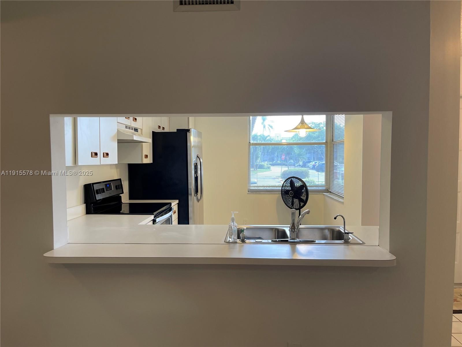 Real estate property located at 10369 24th Pl #104, Broward, Sunrise Lakes 187 Condo, Sunrise, FL