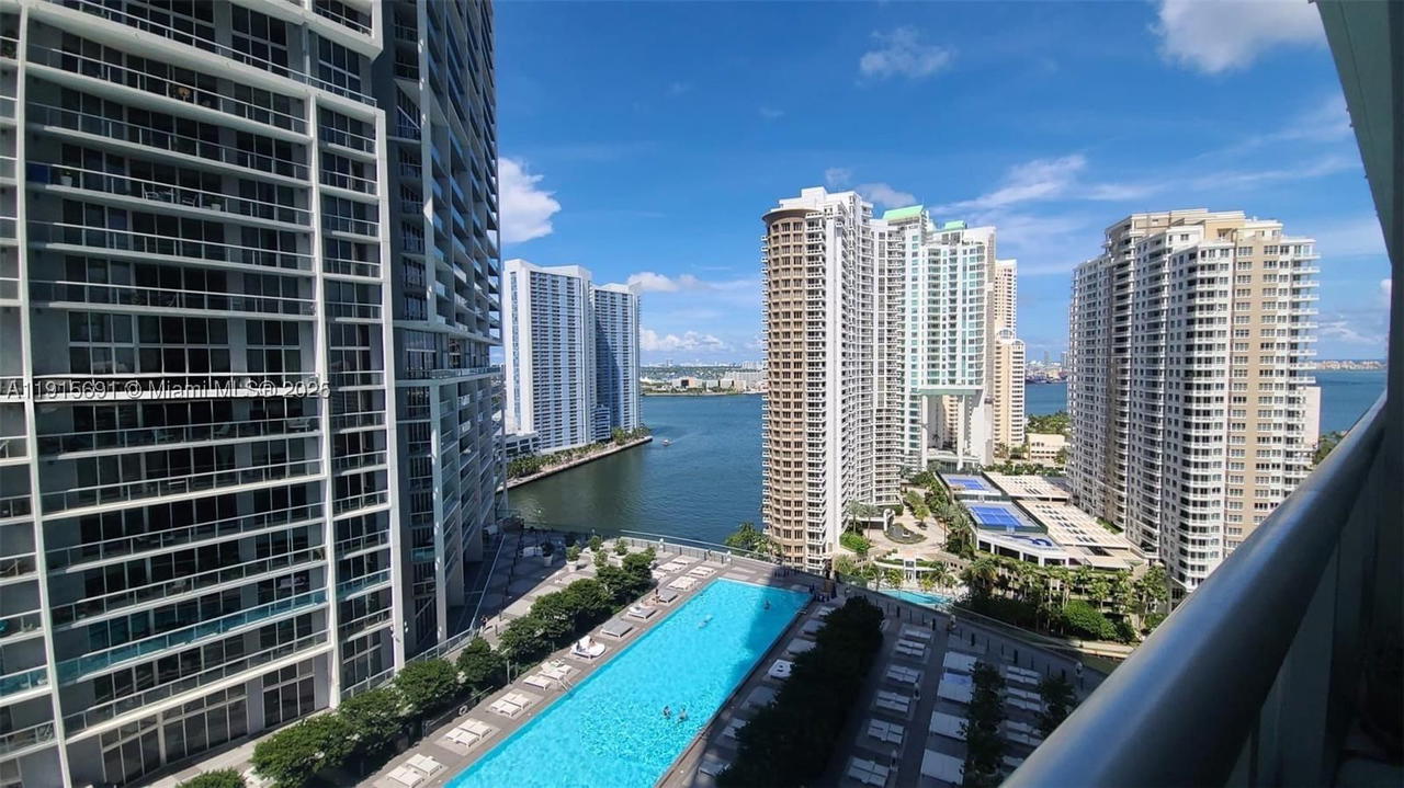 Real estate property located at 495 Brickell Ave #2206, Miami-dade, Icon Brickell No Two, Miami, FL