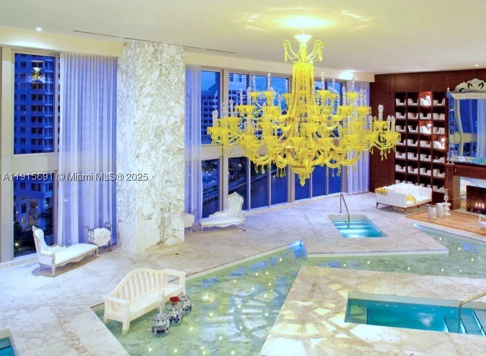 Real estate property located at 495 Brickell Ave #2206, Miami-dade, Icon Brickell No Two, Miami, FL