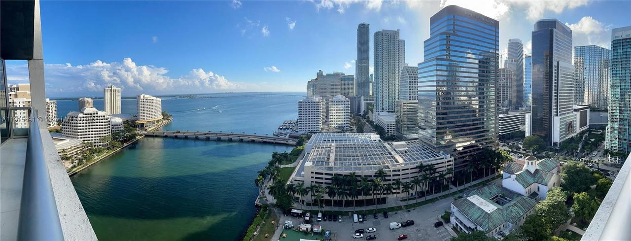 Real estate property located at 495 Brickell Ave #2206, Miami-dade, Icon Brickell No Two, Miami, FL