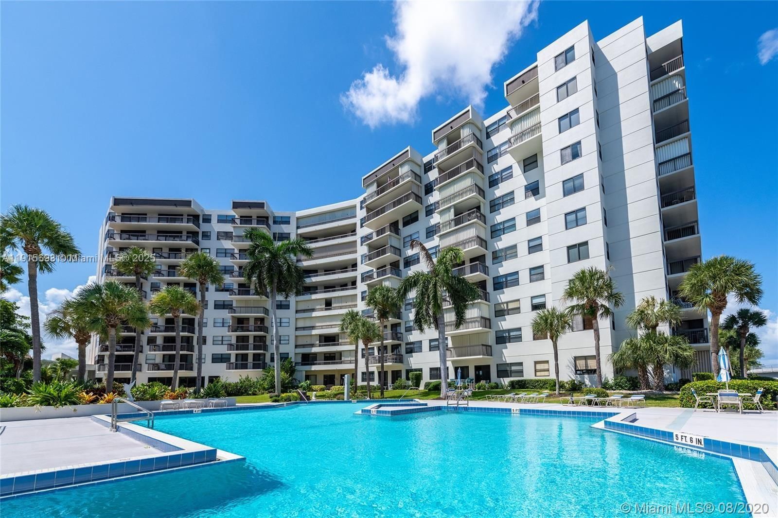 Real estate property located at 2900 14th St Cswy #108, Broward, Voyager Condo, Pompano Beach, FL