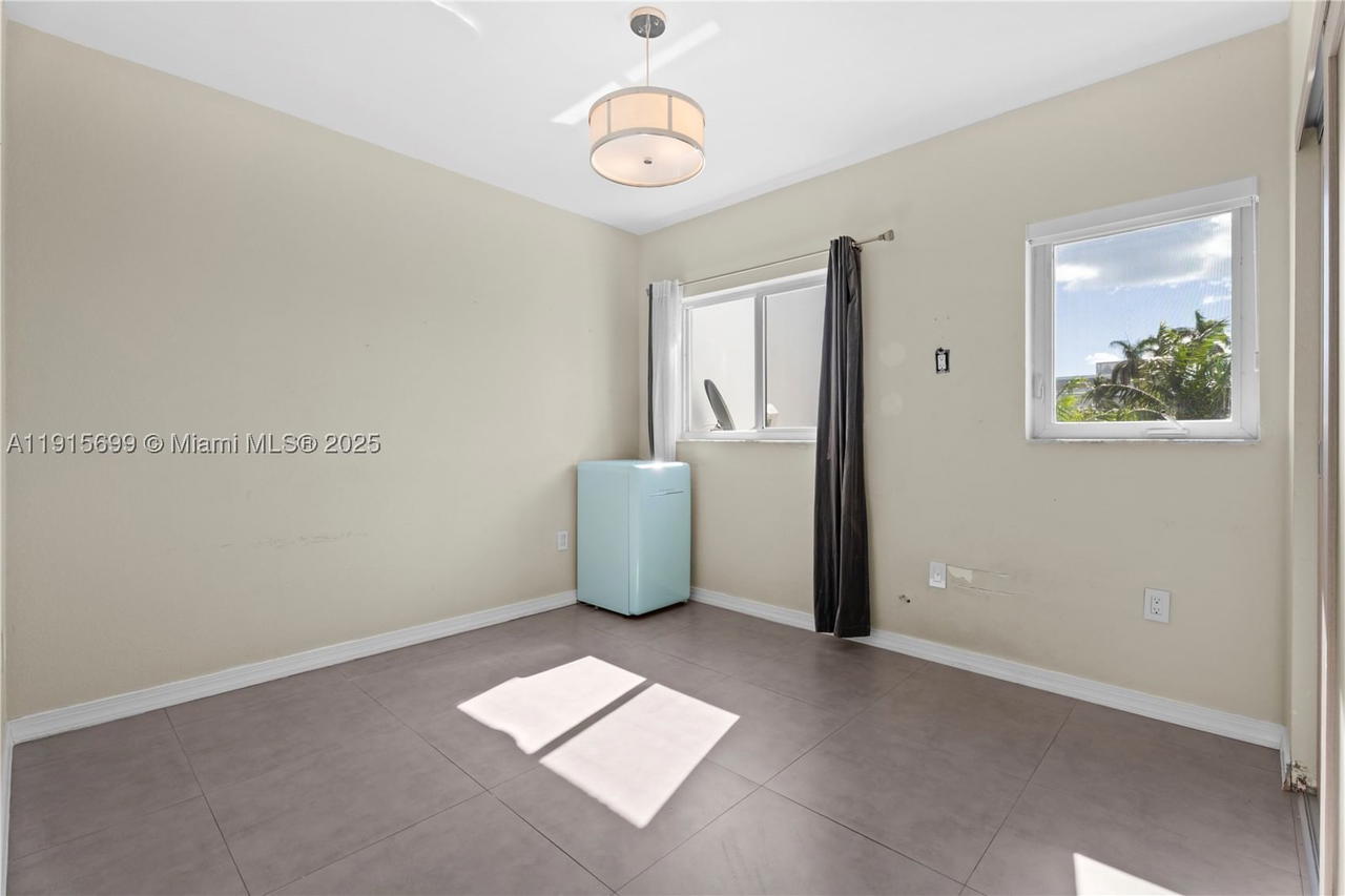 Real estate property located at 1853 Jefferson Ave #6, Miami-dade, Golf Course Sub Amd Pl, Miami Beach, FL