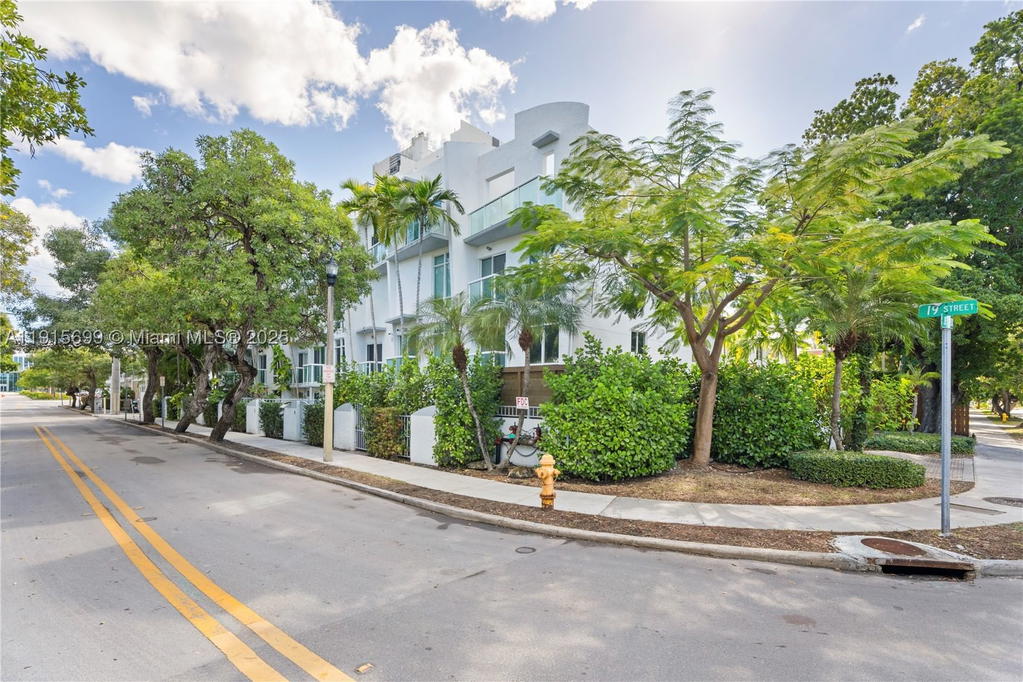 Real estate property located at 1853 Jefferson Ave #6, Miami-dade, Golf Course Sub Amd Pl, Miami Beach, FL