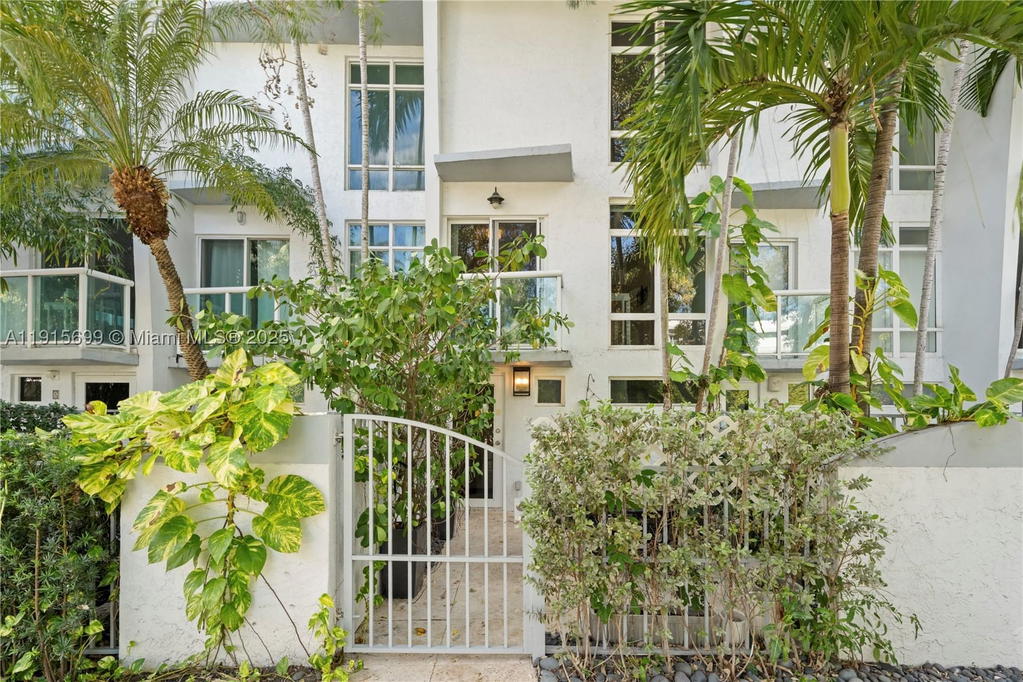 Real estate property located at 1853 Jefferson Ave #6, Miami-dade, Golf Course Sub Amd Pl, Miami Beach, FL