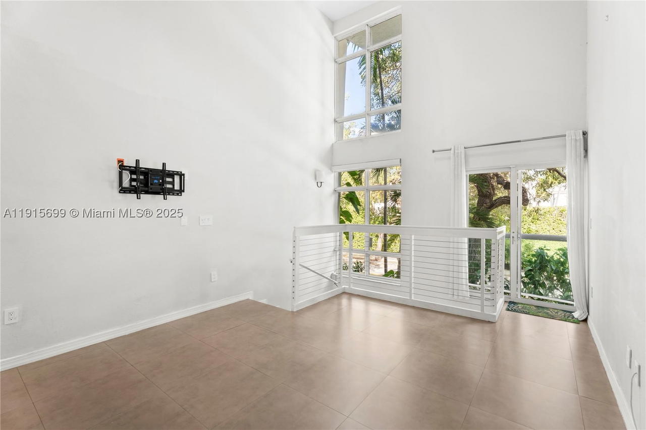 Real estate property located at 1853 Jefferson Ave #6, Miami-dade, Golf Course Sub Amd Pl, Miami Beach, FL