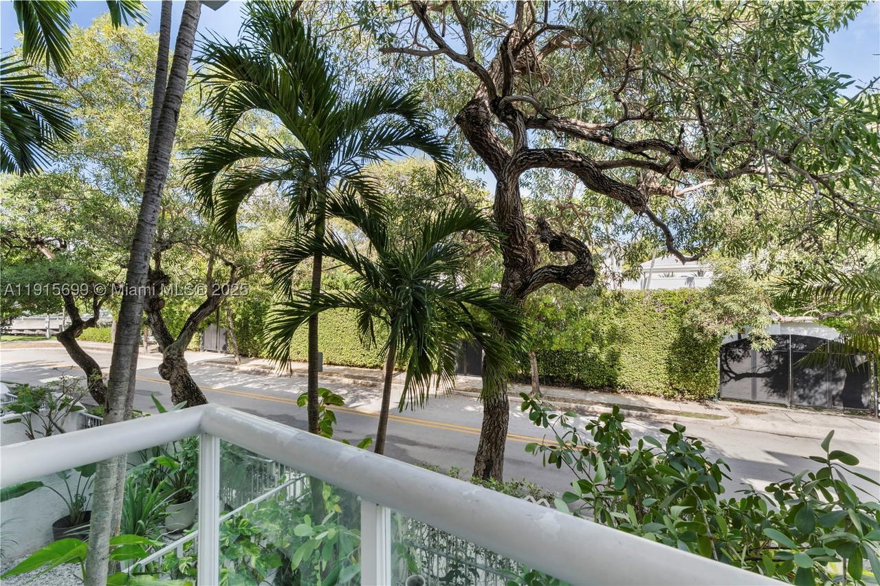 Real estate property located at 1853 Jefferson Ave #6, Miami-dade, Golf Course Sub Amd Pl, Miami Beach, FL