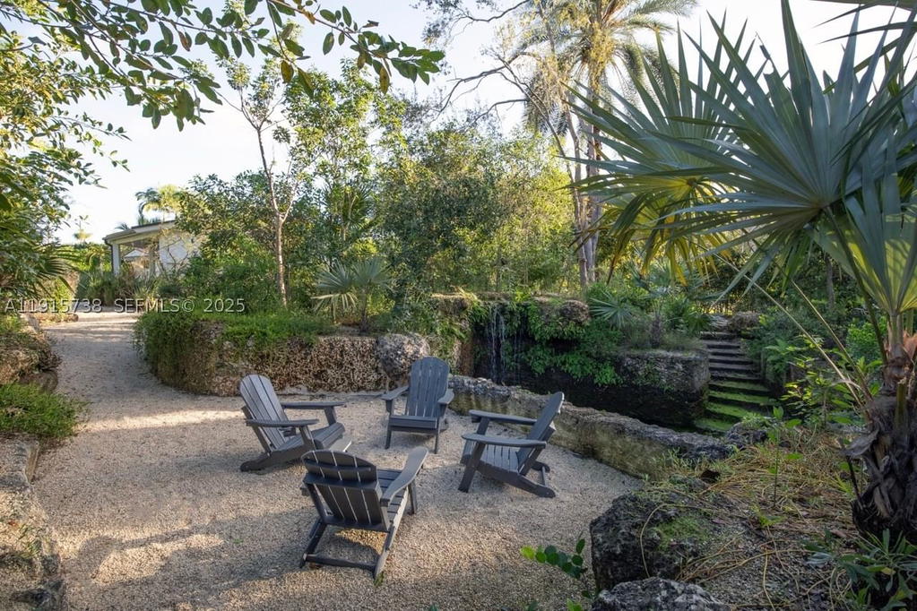 Real estate property located at 12050 Moss Ranch Rd, Miami-dade, Town & Ranch Ests, Pinecrest, FL