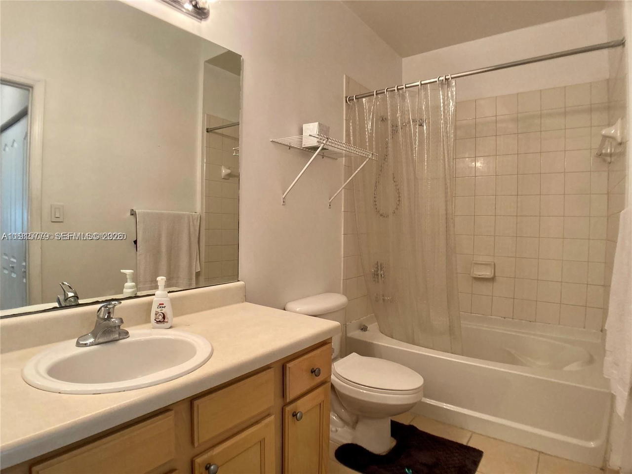 Real estate property located at 6001 70th St #115, Miami-dade, Valencia Condo, South Miami, FL