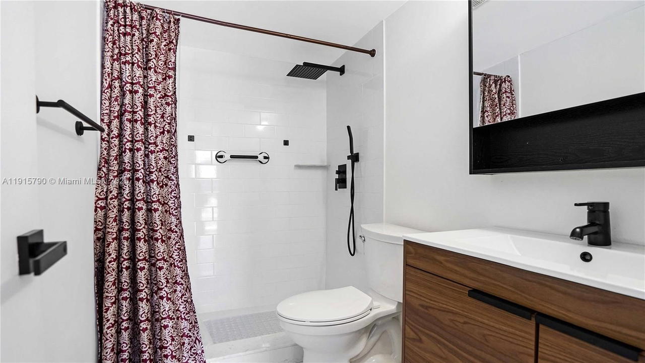 Real estate property located at 8255 Abbott Ave #403, Miami-dade, Abbott By The Sea Condo, Miami Beach, FL