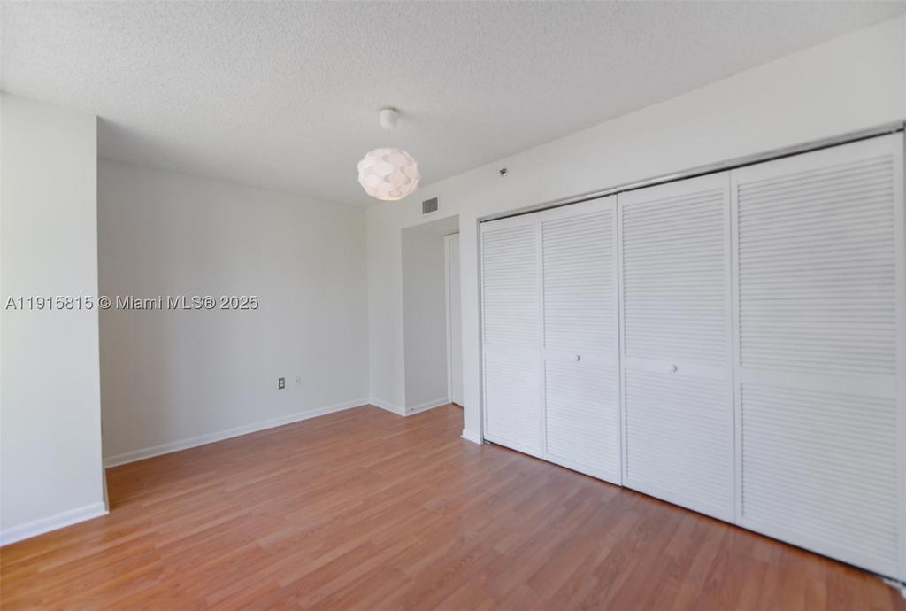 Real estate property located at 5900 Collins Ave #506, Miami-dade, The Grandview Condo, Miami Beach, FL
