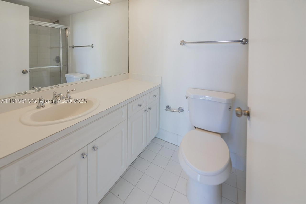 Real estate property located at 5900 Collins Ave #506, Miami-dade, The Grandview Condo, Miami Beach, FL