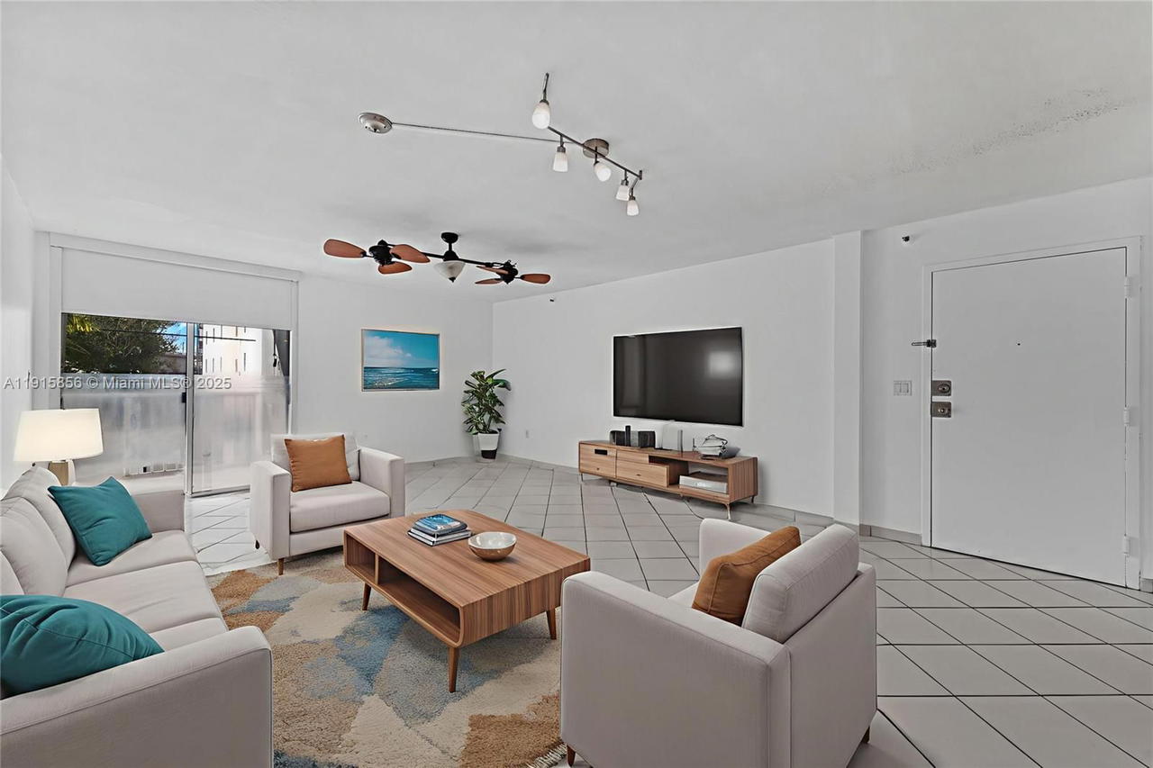 Real estate property located at 7832 Collins Ave #207, Miami-dade, Park Beach Club Condo, Miami Beach, FL