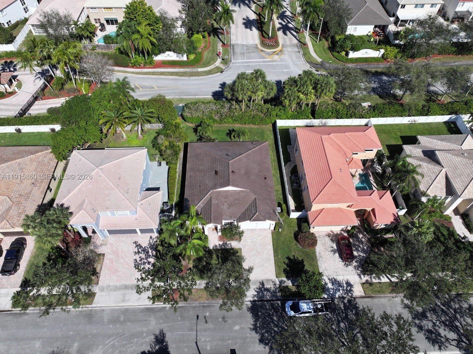 Real estate property located at 17061 17th St, Broward, Pembroke Isles The Enclave, Pembroke Pines, FL