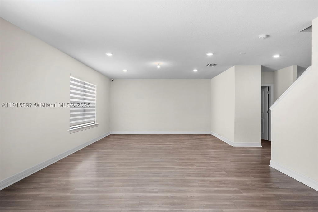 Real estate property located at 3142 Poinciana St, Broward, Somerset Plaza, Lauderdale Lakes, FL