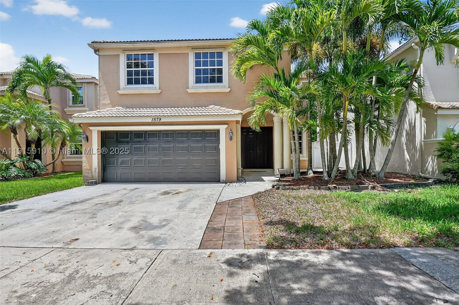 Real estate property located at 1579 Briar Oak Dr, Palm Beach, Madison Green 1 Par B, Royal Palm Beach, FL