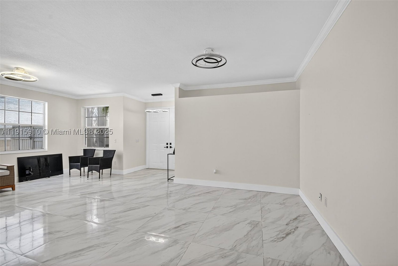 Real estate property located at 1579 Briar Oak Dr, Palm Beach, Madison Green 1 Par B, Royal Palm Beach, FL