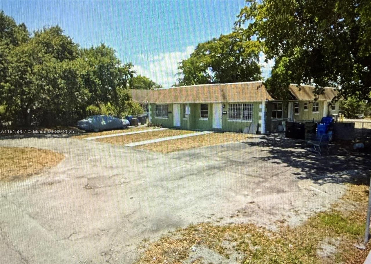 Real estate property located at 1035 8th Ave, Broward, Progresso, Fort Lauderdale, FL