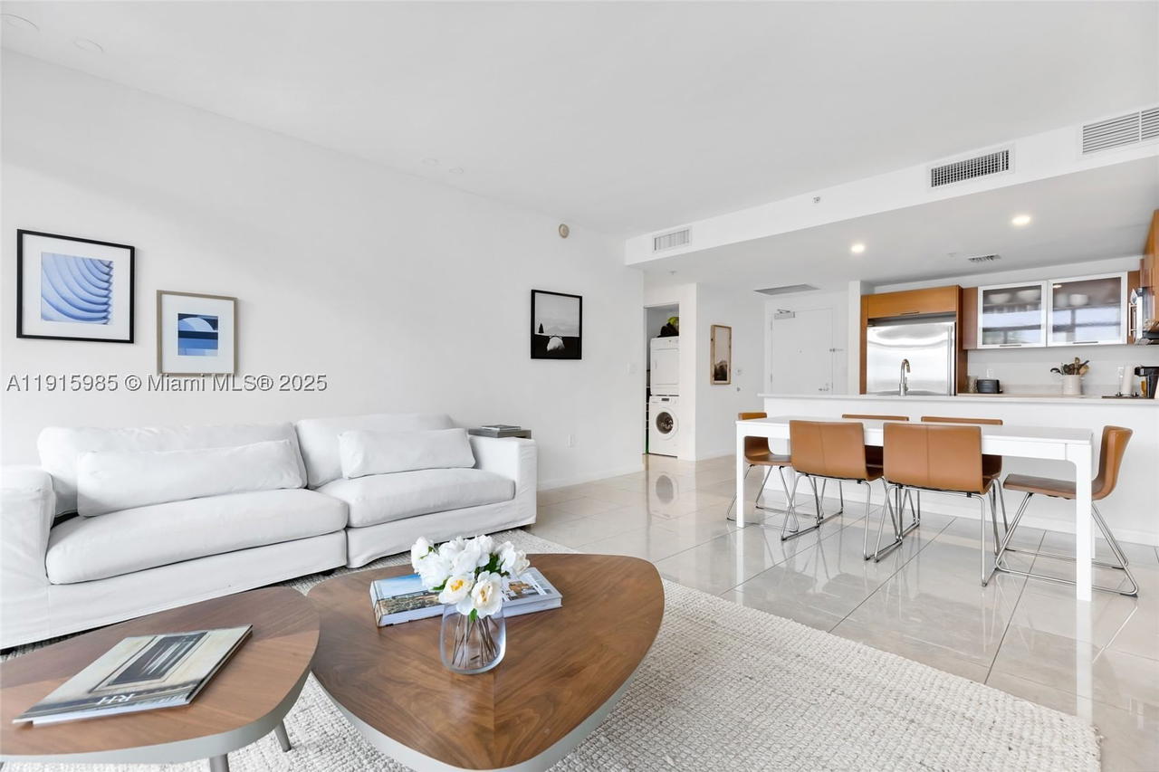 Real estate property located at 3250 1st Ave #605, Miami-dade, Midblock Miami Condo, Miami, FL