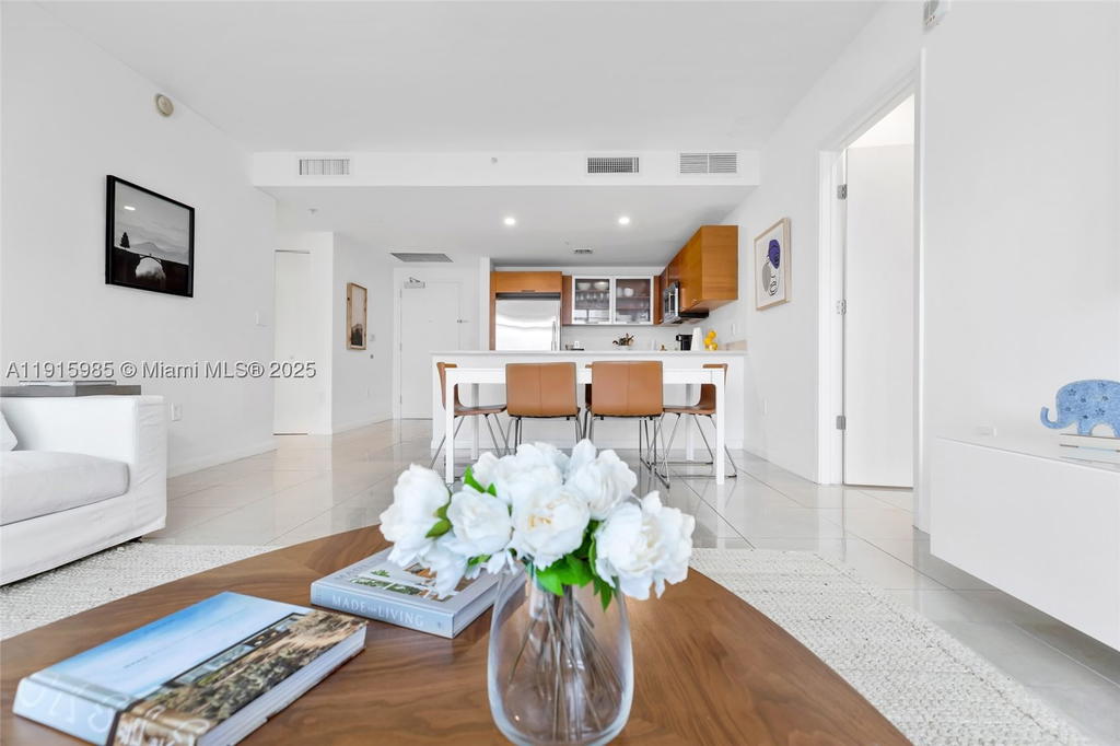 Real estate property located at 3250 1st Ave #605, Miami-dade, Midblock Miami Condo, Miami, FL