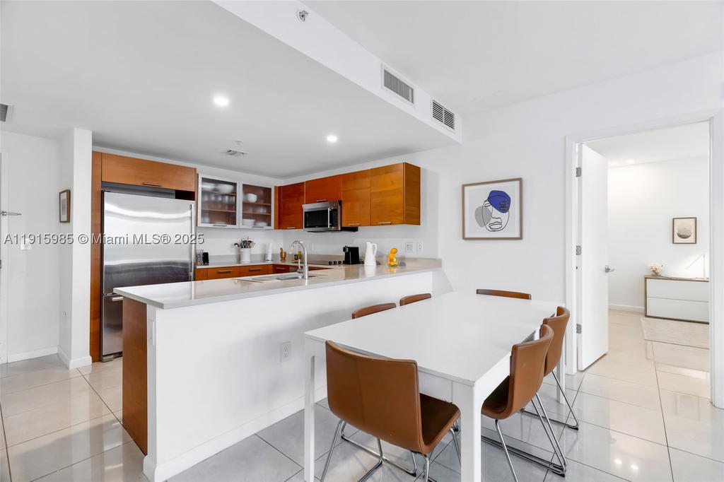 Real estate property located at 3250 1st Ave #605, Miami-dade, Midblock Miami Condo, Miami, FL
