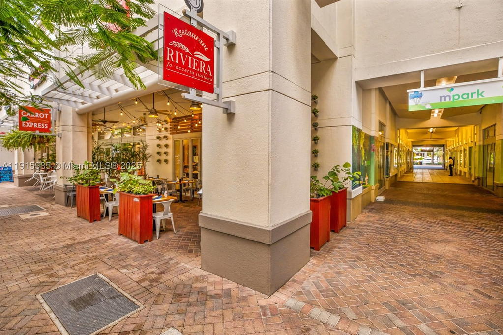 Real estate property located at 3250 1st Ave #605, Miami-dade, Midblock Miami Condo, Miami, FL