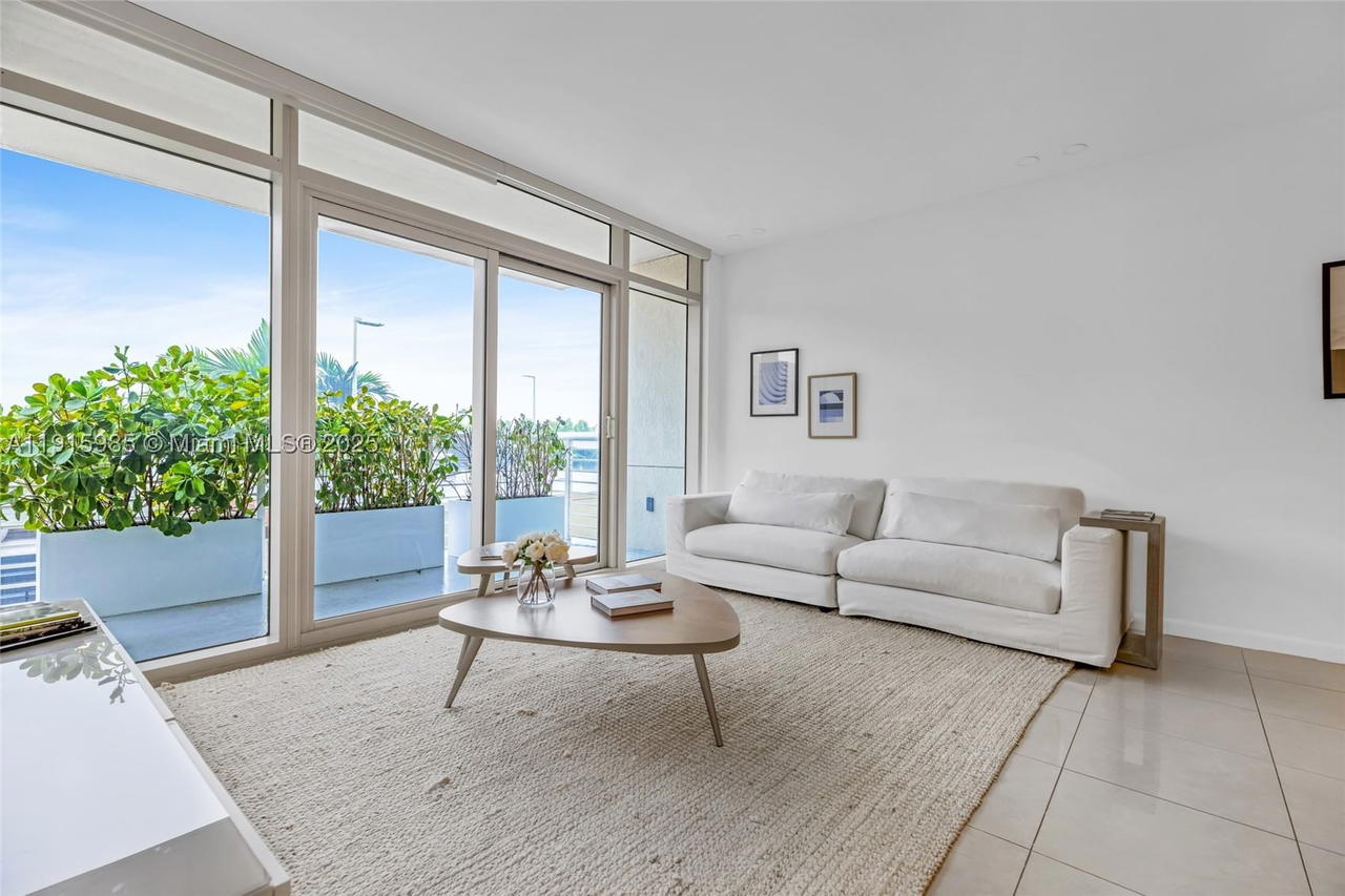 Real estate property located at 3250 1st Ave #605, Miami-dade, Midblock Miami Condo, Miami, FL