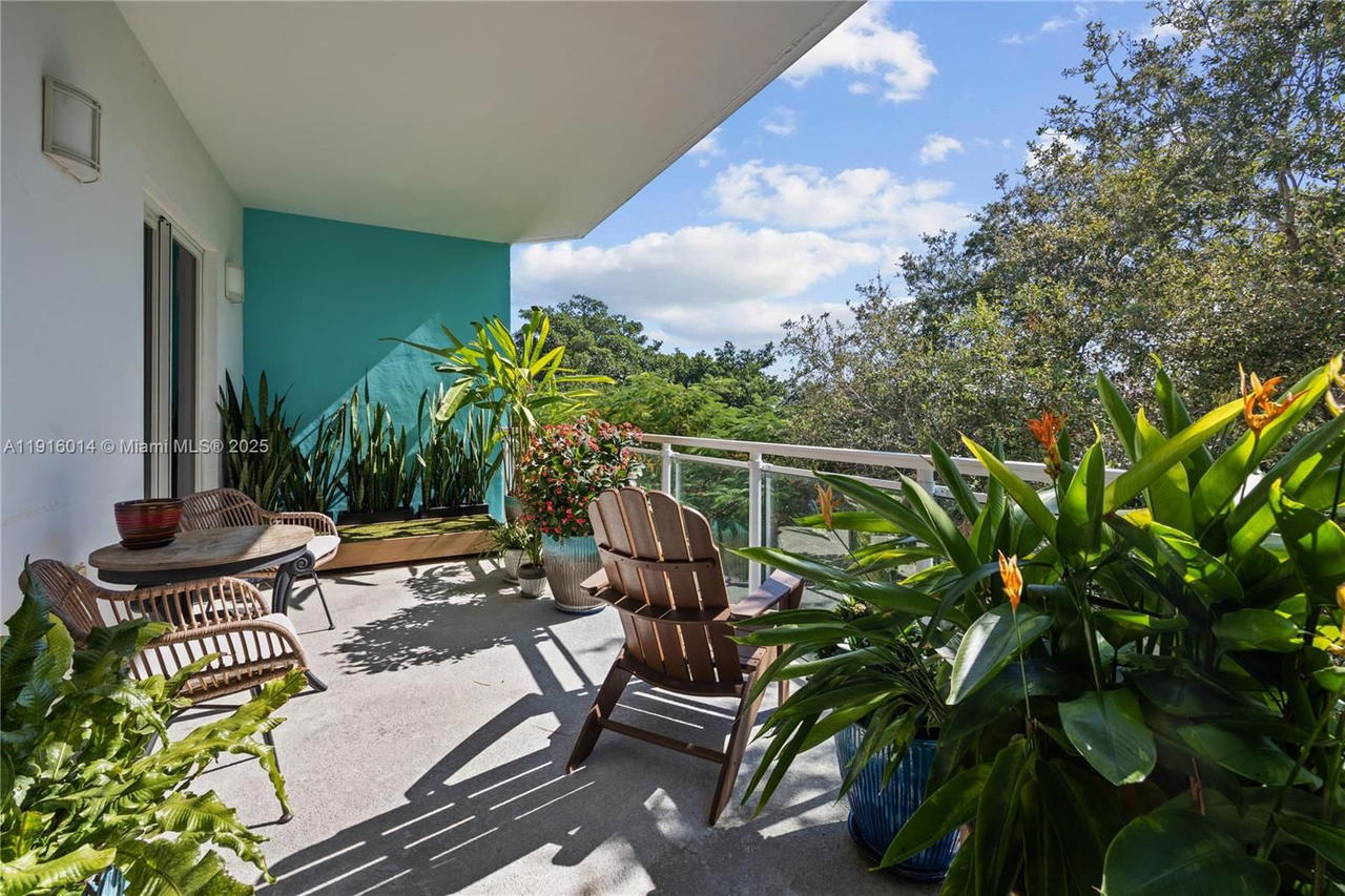 Real estate property located at 652 63rd St #403, Miami-dade, Milana Condo, Miami, FL