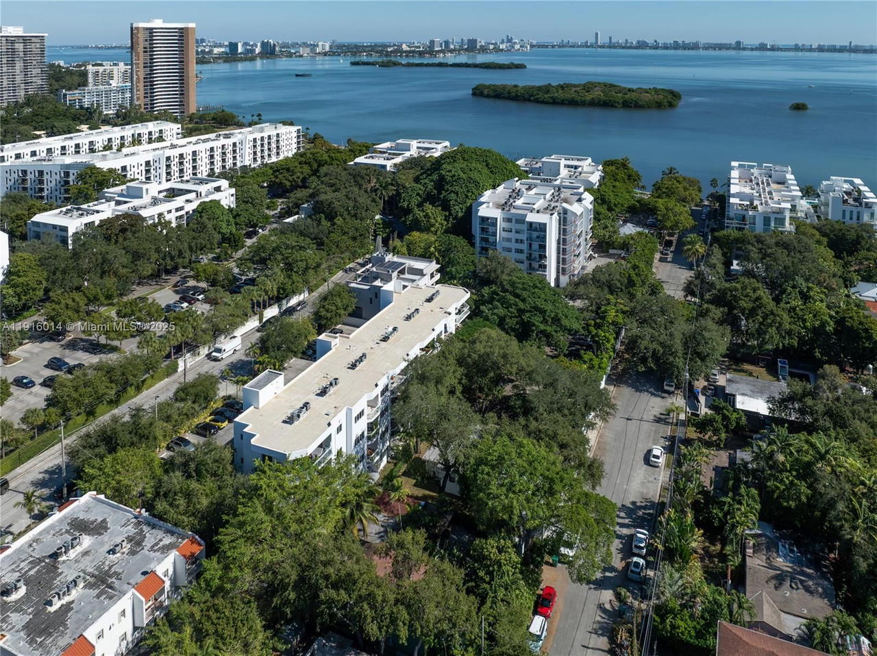 Real estate property located at 652 63rd St #403, Miami-dade, Milana Condo, Miami, FL