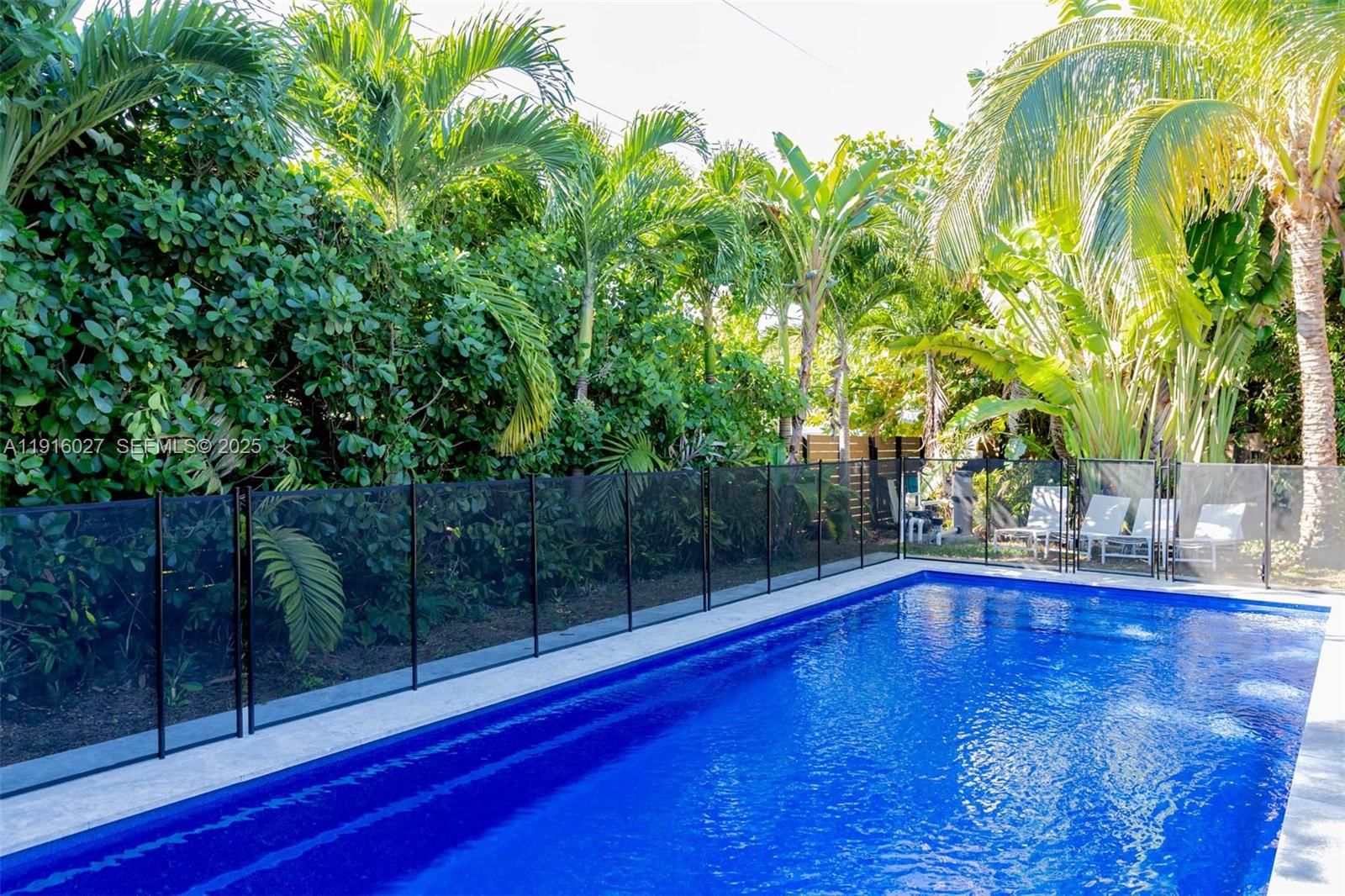 Real estate property located at 2510 207th Ter, Miami-dade, Sunswept Isle 1st Addn, Miami, FL