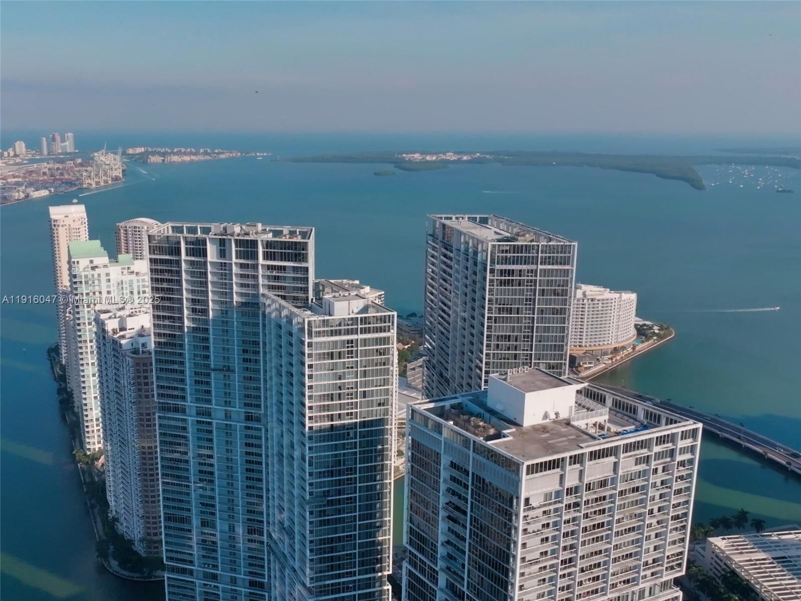 Real estate property located at 495 Brickell Ave #3801, Miami-dade, Icon Brickell No Two, Miami, FL