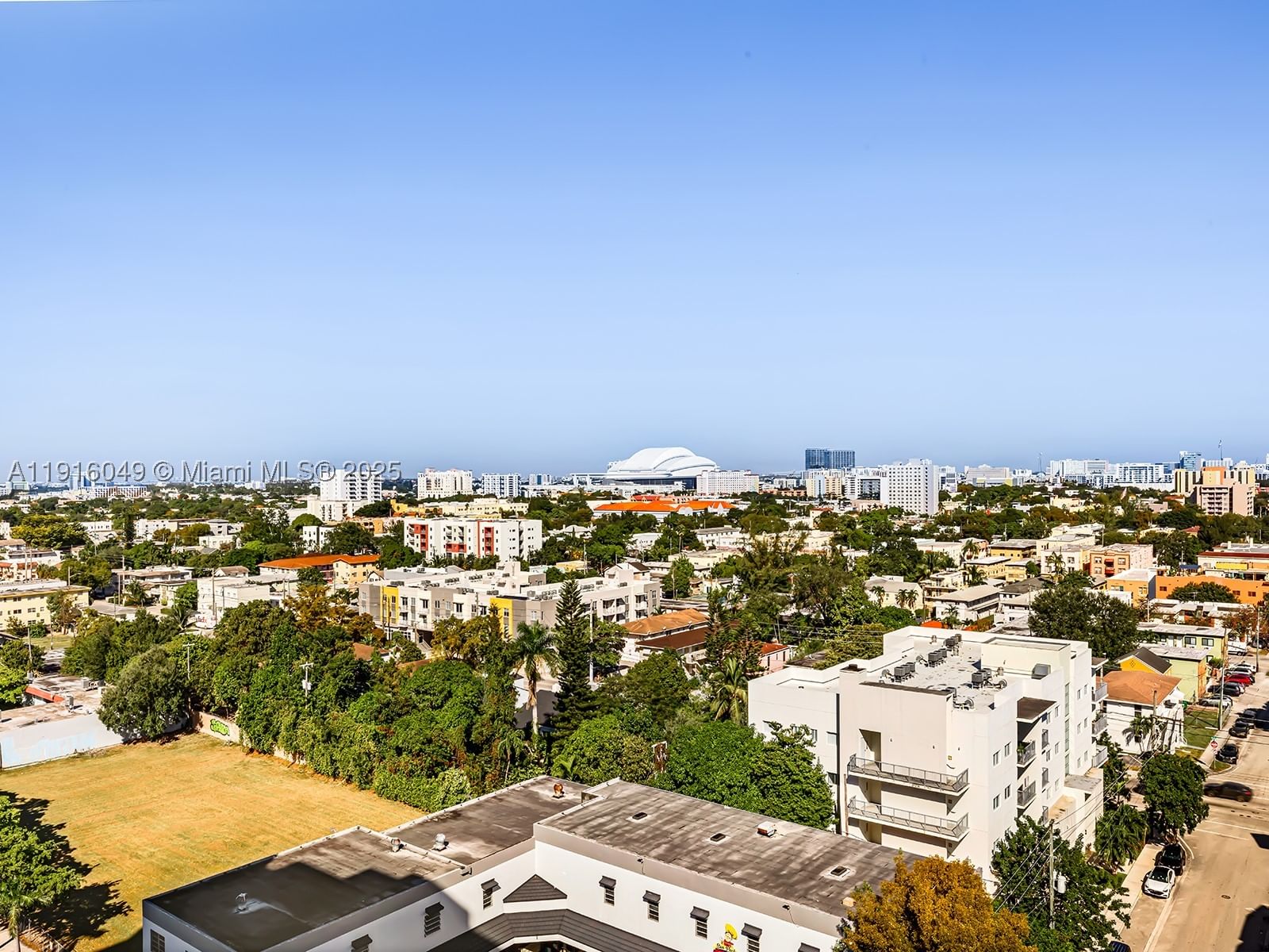 Real estate property located at 900 8th St #1208, Miami-dade, Brickell Vista Condo, Miami, FL