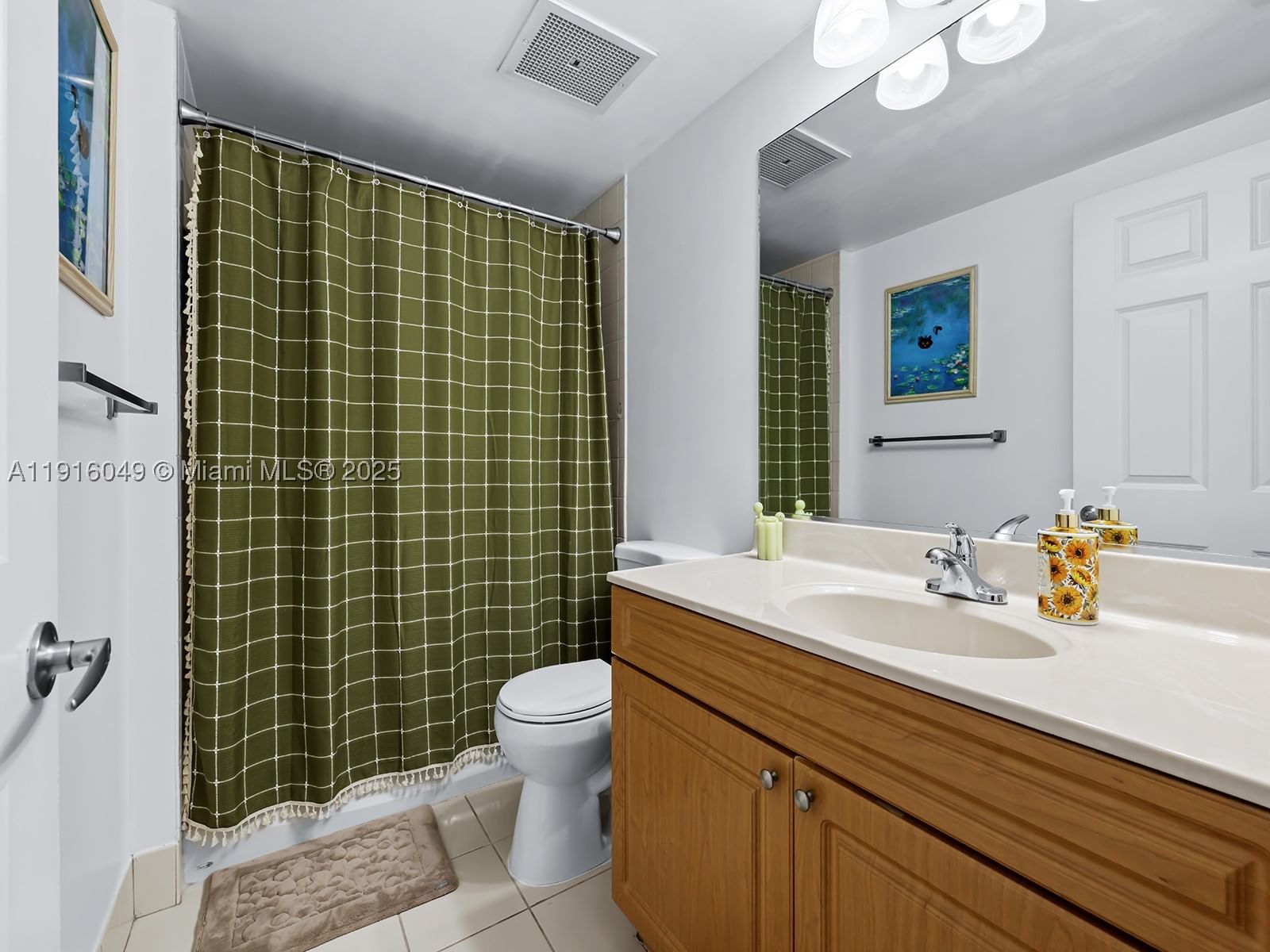 Real estate property located at 900 8th St #1208, Miami-dade, Brickell Vista Condo, Miami, FL