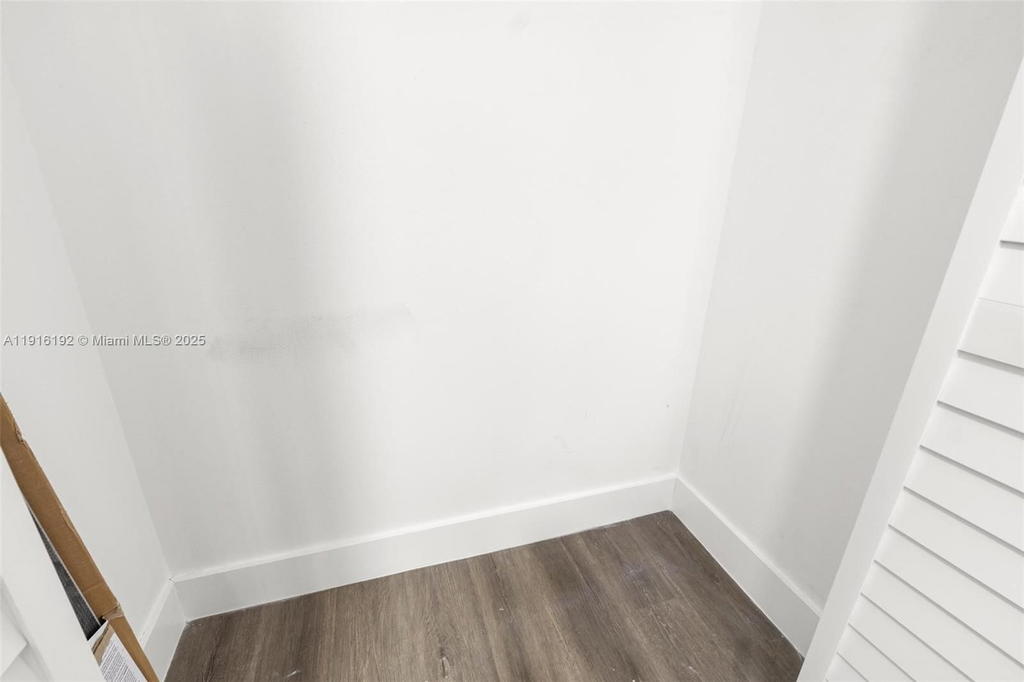 Real estate property located at 5400 21st Ct #104, Miami-dade, Alameda Tower 3 Condo, Hialeah Gardens, FL