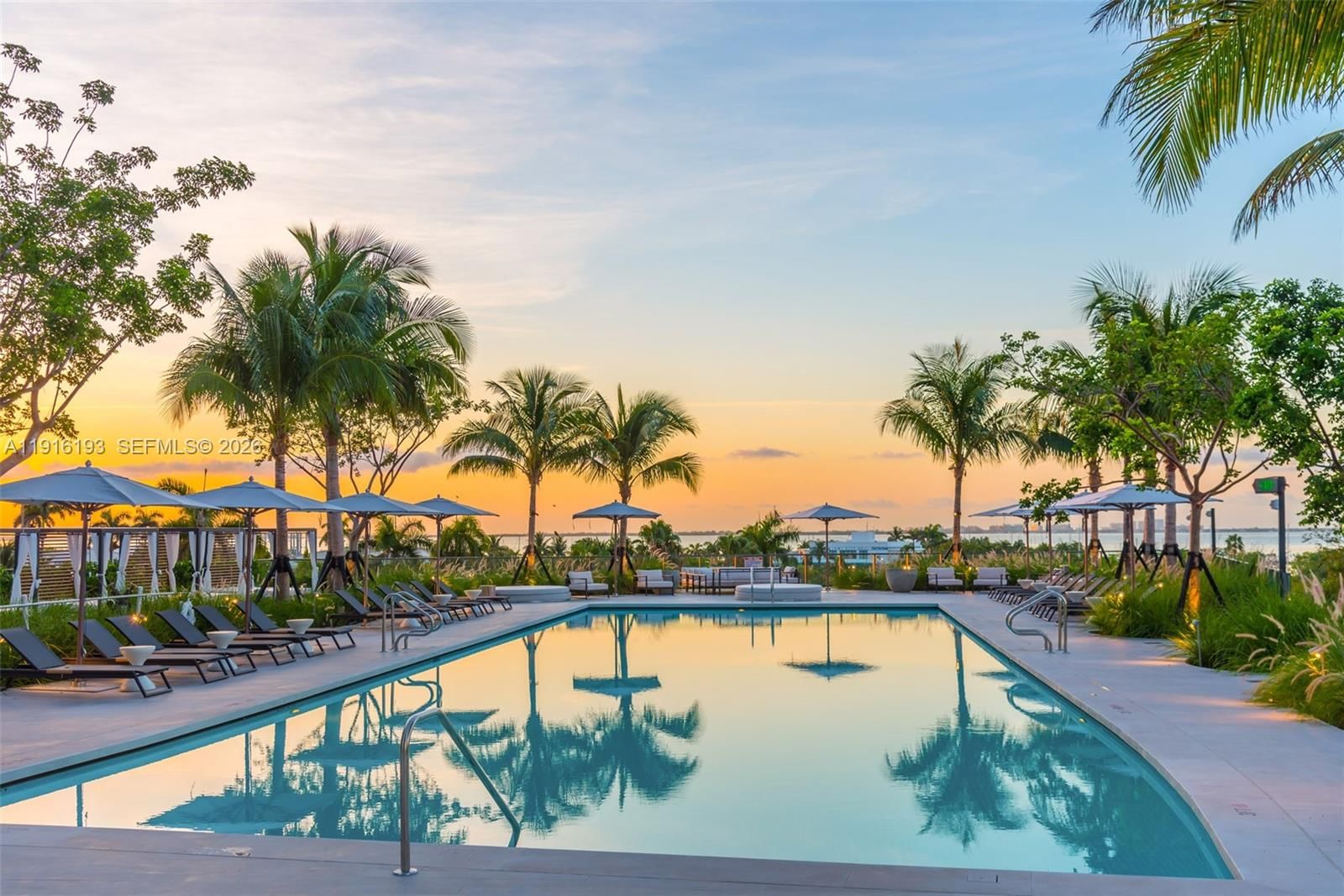 Real estate property located at 2821 Bayshore Dr LPH-D, Miami-dade, Two Park Grove Condo, Miami, FL