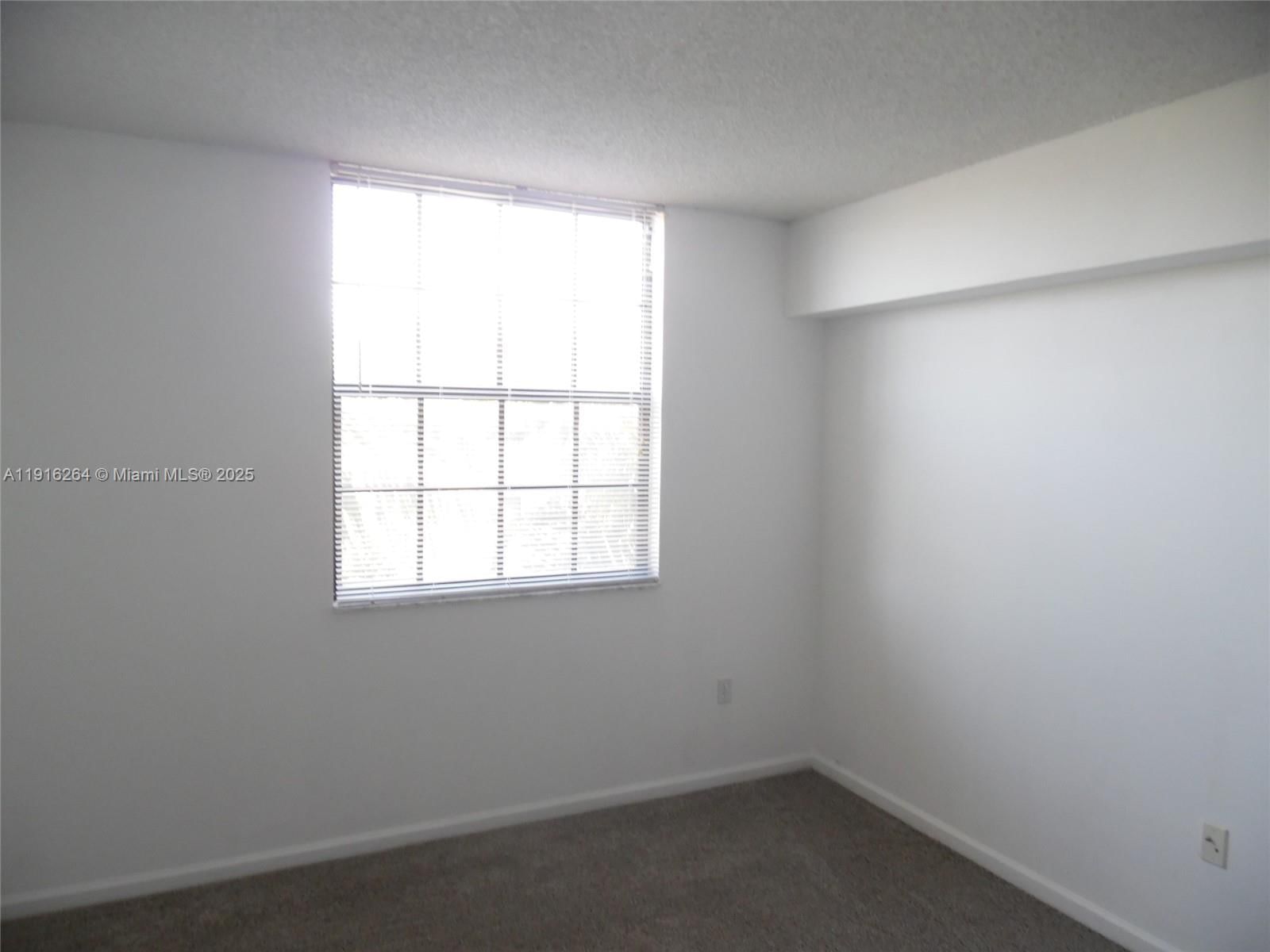 Real estate property located at 1919 Van Buren St #516A, Broward, Regent Park Condo, Hollywood, FL