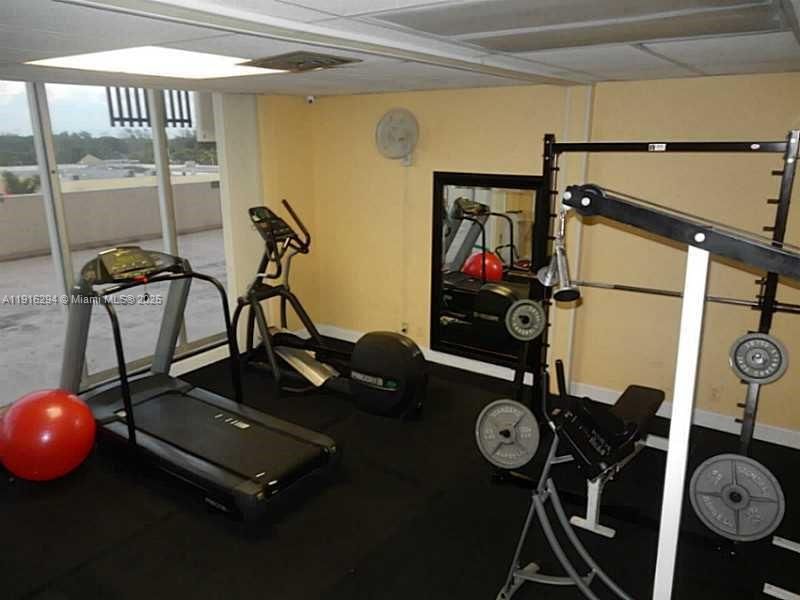 Real estate property located at 1720 Harrison St #10G, Broward, Home Tower Condo, Hollywood, FL