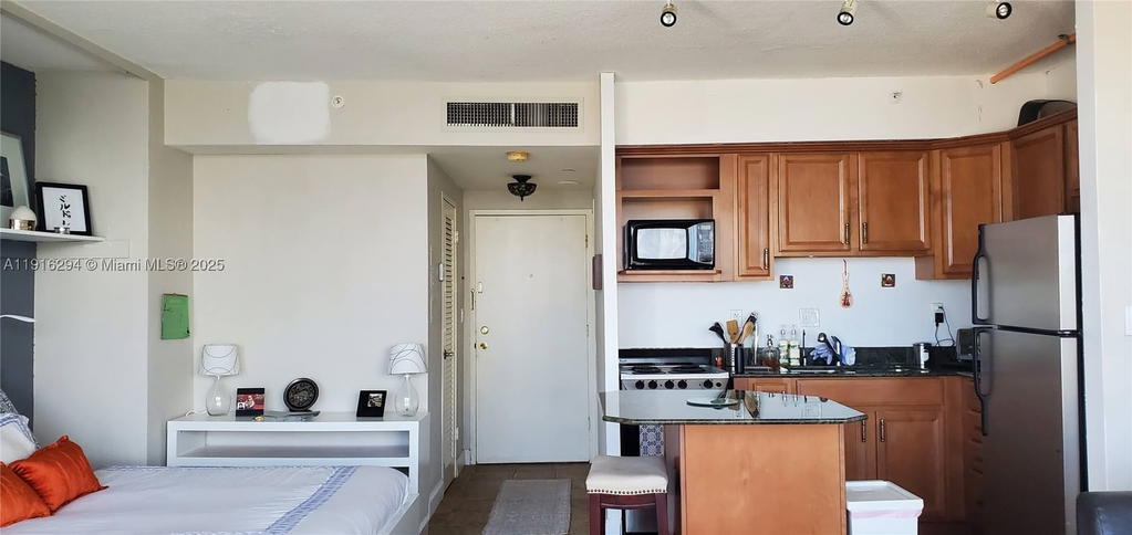 Real estate property located at 1720 Harrison St #10G, Broward, Home Tower Condo, Hollywood, FL