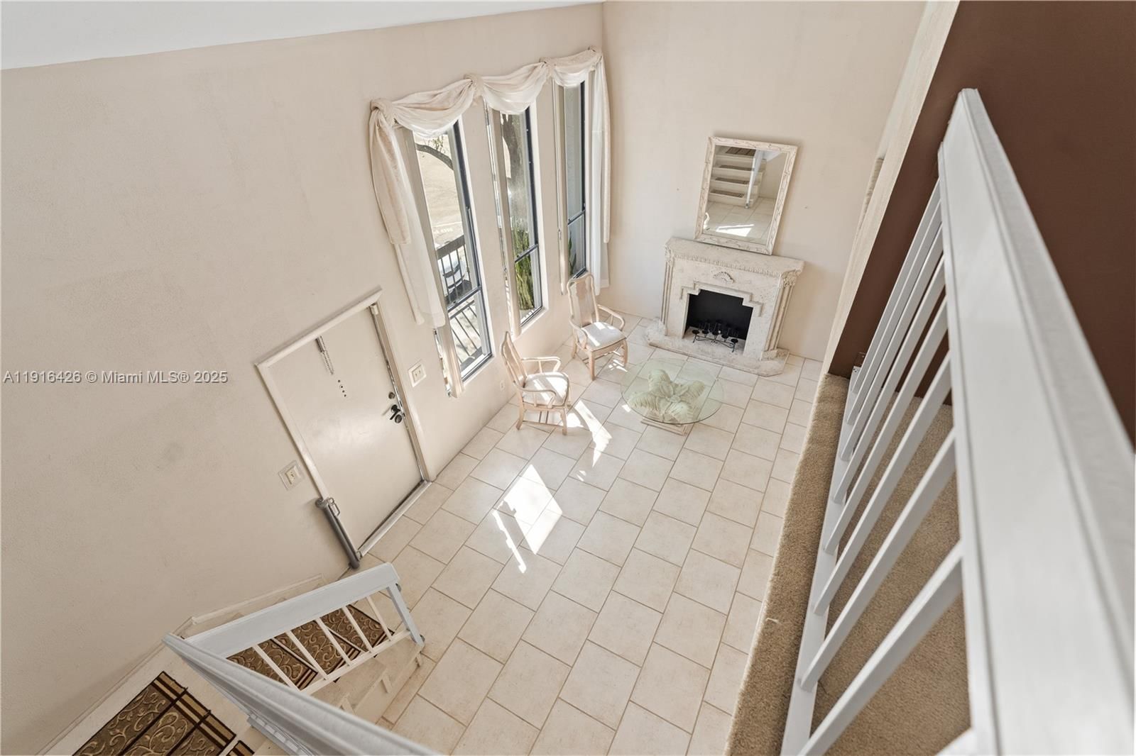 Real estate property located at 559 University Dr #39, Broward, Village Townhouses Jacaran, Plantation, FL