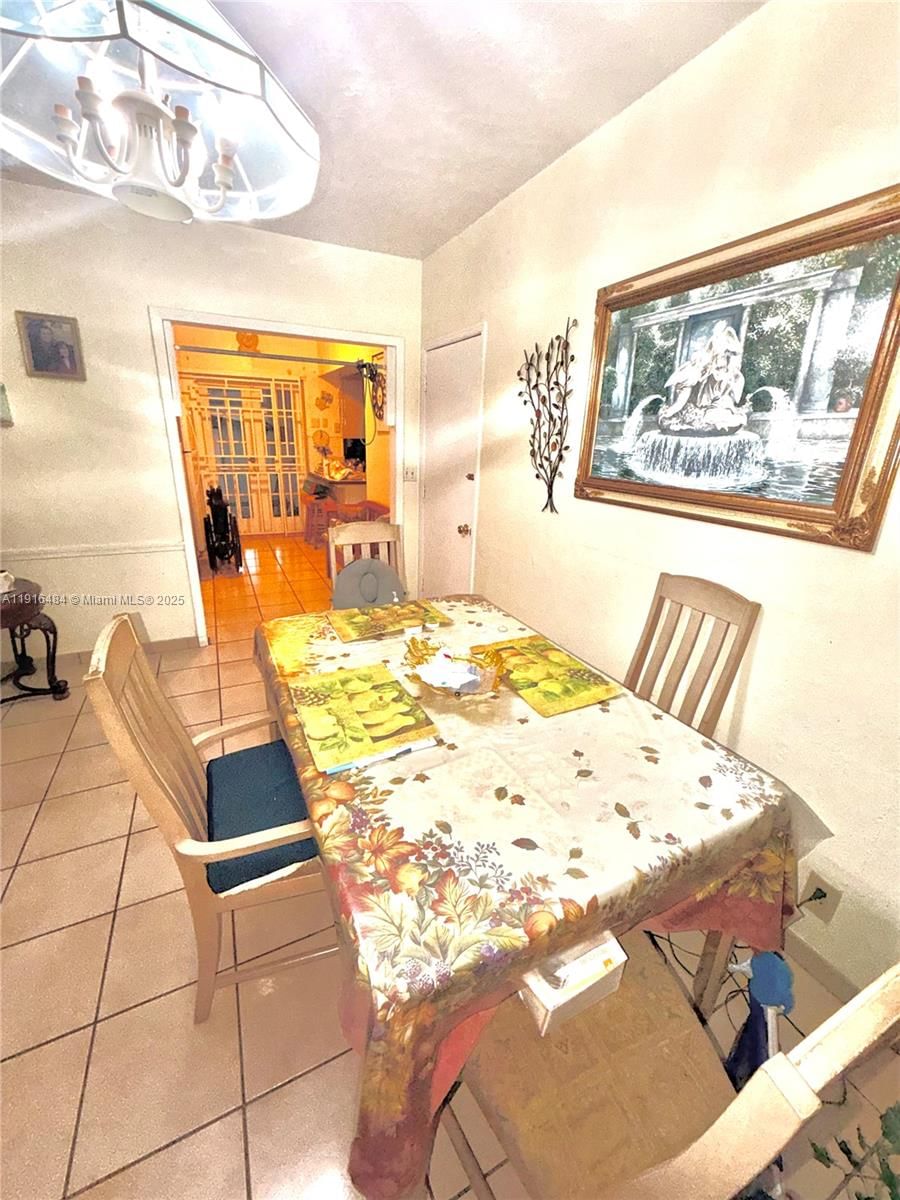 Real estate property located at 5850 13th Ter, Miami-dade, Sylvania Heights, West Miami, FL
