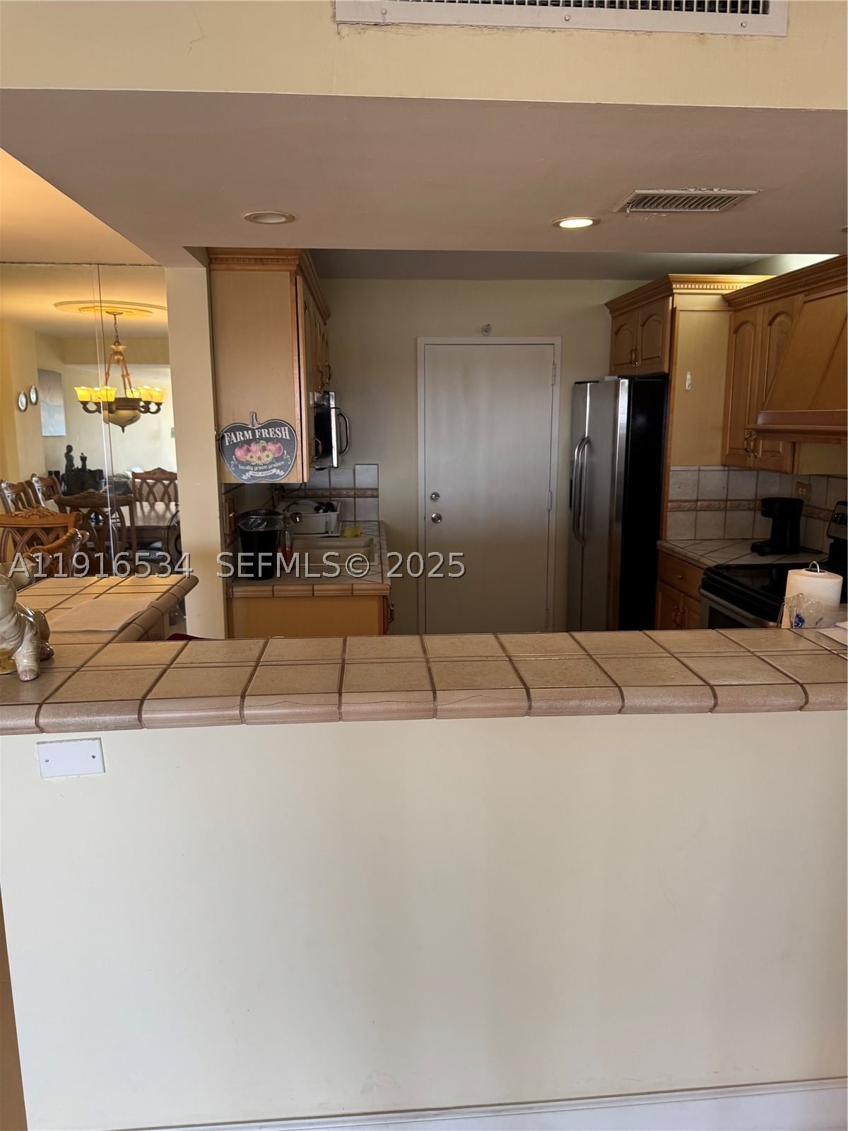 Real estate property located at 800 195th St #714, Miami-dade, Canongate Condo No One, Miami, FL